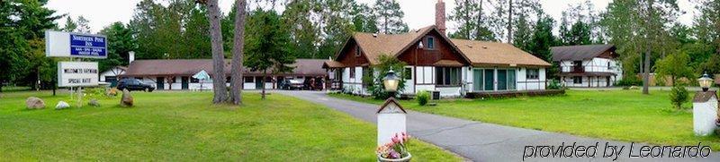הייוורד Northern Pine Inn מראה חיצוני תמונה