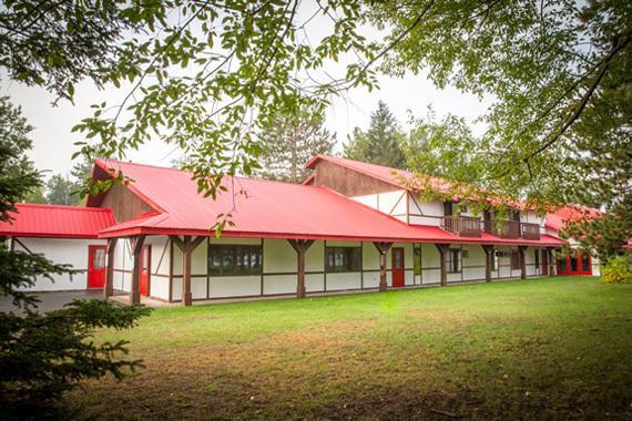 הייוורד Northern Pine Inn מראה חיצוני תמונה